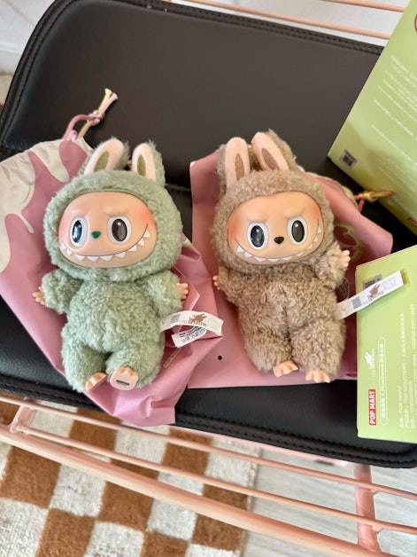 Labubu bust: Over $500k worth of counterfeit 'Lafufu' dolls recovered in Seattle