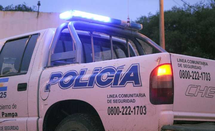 Sancionan a policías: cese de funciones y exoneración