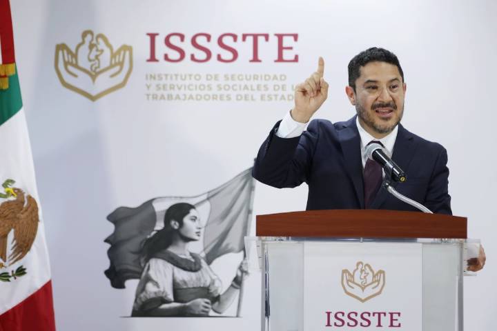 ISSSTE anuncia nuevas obras y ampliaciones en todo el país