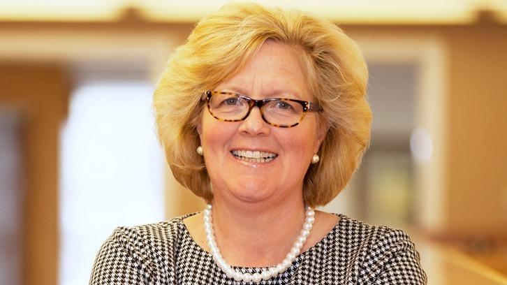 15 lawyers in good standing to practice law in cities within Woodford County as of Q2 2025