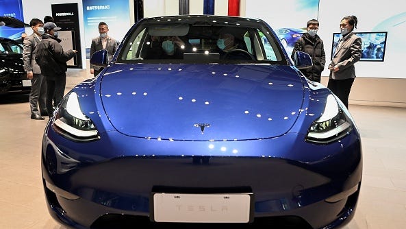 US opens probe into 174,000 Tesla Model Y cars over door handle failures
