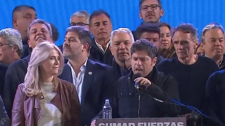 Kicillof: "Las urnas le dijeron a Milei que no insulte a la democracia"
