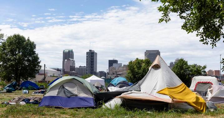 Opinion: Trump's 'Big Beautiful Bill' will leave the unhoused behind