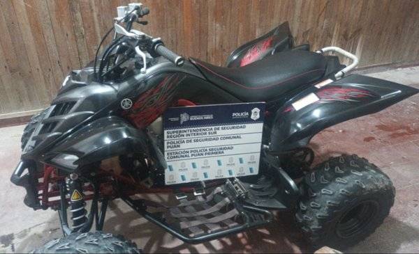 Otro conductor temerario: en Puan, un hombre usó un cuatriciclo para hacer "willy" en una avenida