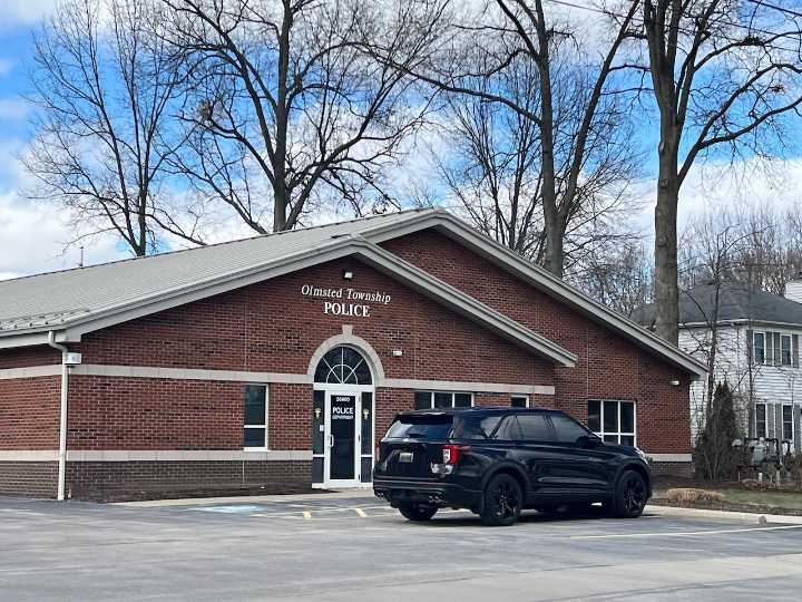 BOOOOOO! Halloween decorations stolen from yard: Olmsted Township police blotter