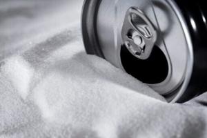 Informing parents not enough to fight childhood obesity: study