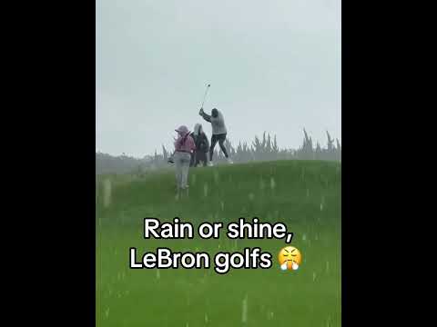 Don’t think the heavy stuff will come for a while ☔ (via kingjames/IG)