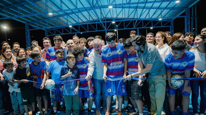 El Auténtico con nueva cancha multideportiva