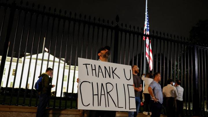 Trump ordena que todas las banderas de EEUU ondeen a media asta por la muerte de Charlie Kirk: "Era un patriota"
