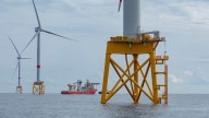 Trump amenaza con bloquear dos proyectos de parques eólicos marinos de Iberdrola en Massachusetts