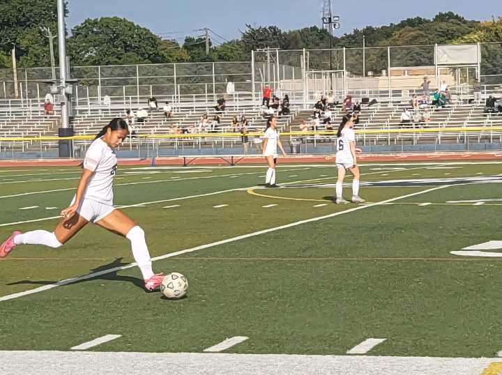 Staten Island HS girls’ soccer: Hidric, Tottenville dominate first meeting vs. Susan Wagner