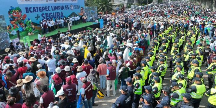 Ecatepec rompe el Récord Guinness de limpieza de espacios públicos con 148.525 participantes