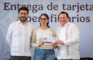 Inicia entrega de tarjetas del programa “Jóvenes Construyendo el Futuro” en Yucatán
