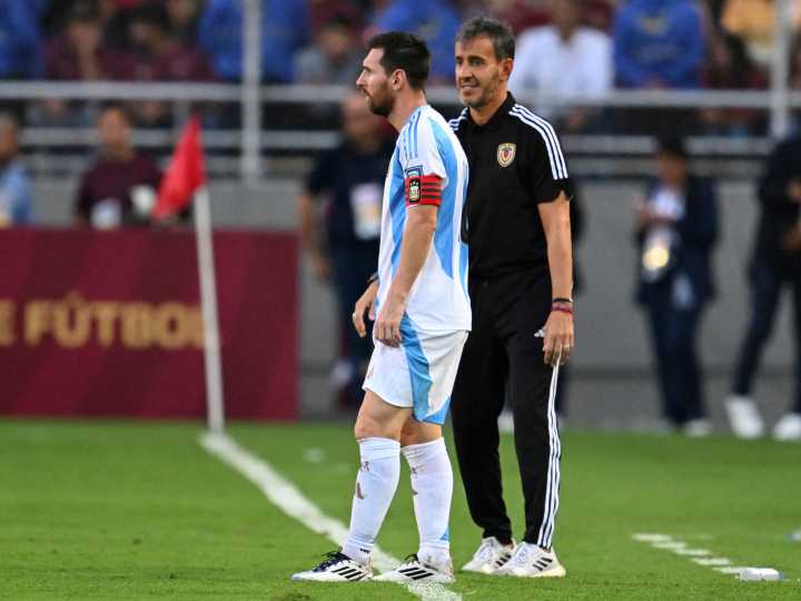 La picante frase de Fernando Batista, el DT de Venezuela, antes de Argentina: "Vengo a arruinar al Messipalooza, nos jugamos la clasificación al Mundial"