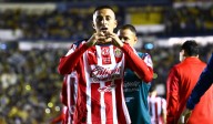 Alerta en Chivas: Roberto Alvarado se perderá el partido ante Tigres
