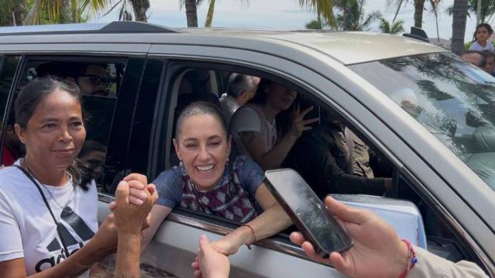 Arriba Claudia Sheinbaum al Centro de Convenciones, en Mazatlán