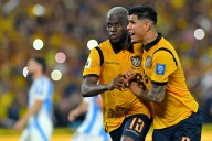 Ecuador celebra con triunfo 1-0 sobre Argentina el pase a su quinto Mundial de fútbol