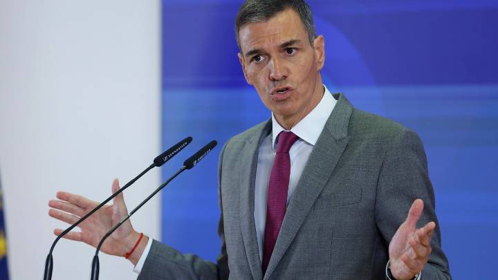 Sánchez ofrece ahora un pacto de Estado para la "crisis climática" sin luchas "partidistas" y "con humildad"
