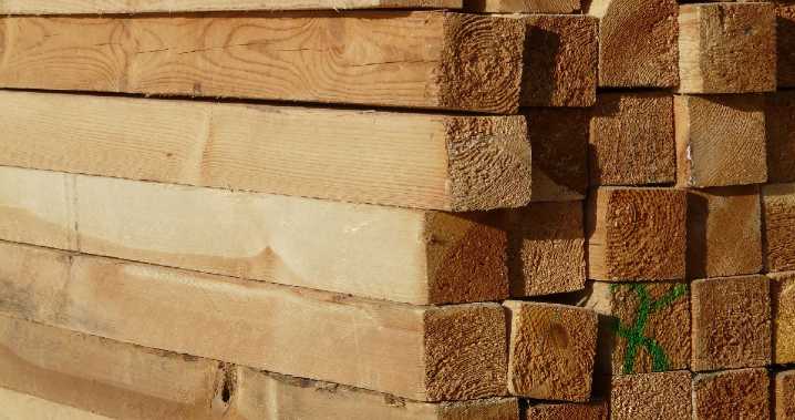 Donald Trump confirma un nuevo arancel a la madera y los muebles: subirán con el tiempo