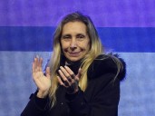 Una senadora peronista entonó una canción viral contra Karina Milei en medio del escándalo por las presuntas coimas en Discapacidad
