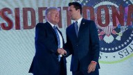 Por qué Charlie Kirk, el joven comentarista conservador asesinado, era tan importante para Donald Trump