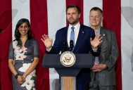 'Washington comes to a halt' after Charlie Kirk shooting: White House reporter