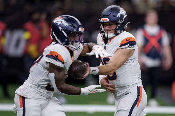 Fantasy Football 2025: Start ’em, Sit ’em For Week 4