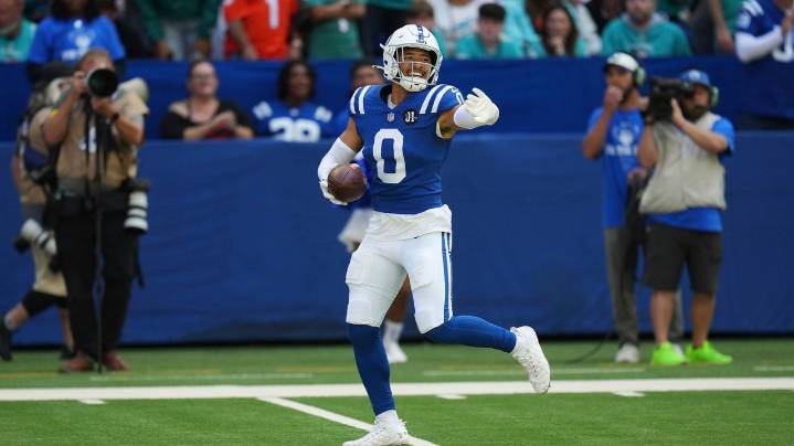 Dolphins' McDaniel and Tagovailoa hope a blowout opening loss doesn't define their season