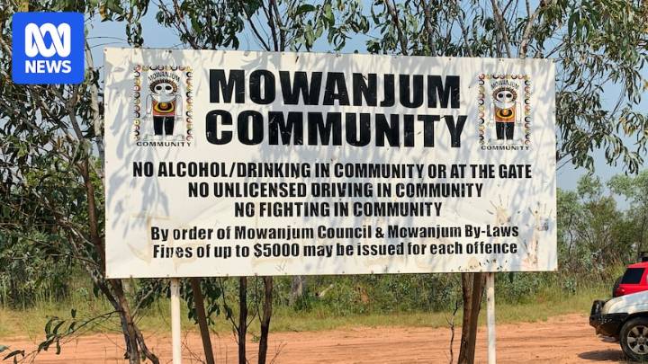 Bushfire threatens Mowanjum Community in WA's Kimberley