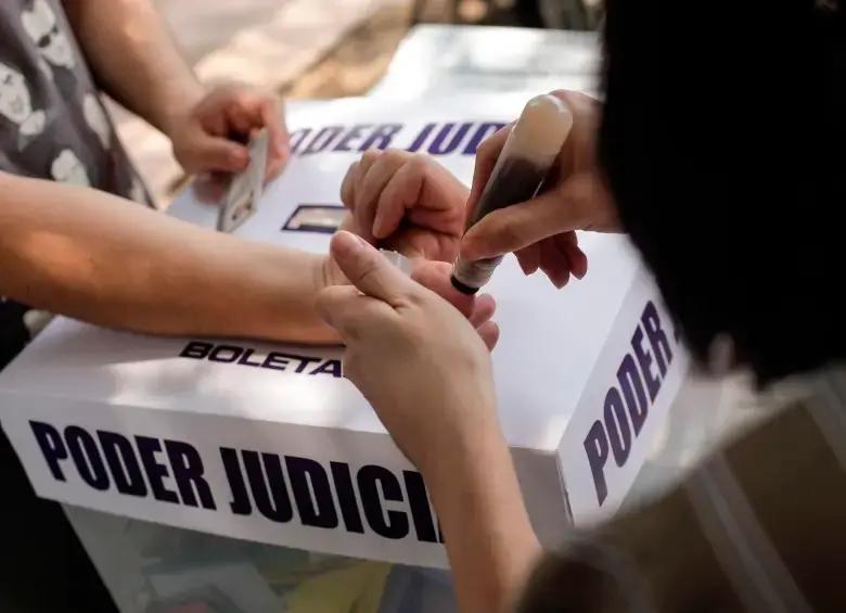 En México se posesionaron los primeros jueces y magistrados electos por voto popular
