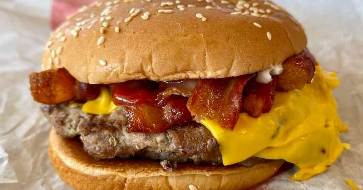 National Cheeseburger Day - History, Fun Facts & Burger Deals