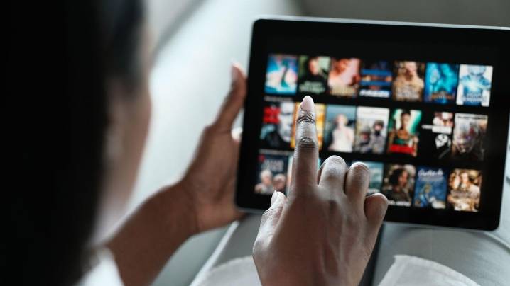 ¿Cómo ves las series: en plan maratón o poco a poco? 'Spoiler': la diferencia es abismal