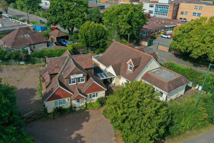 Former nursery on the market for £1m | Local News 