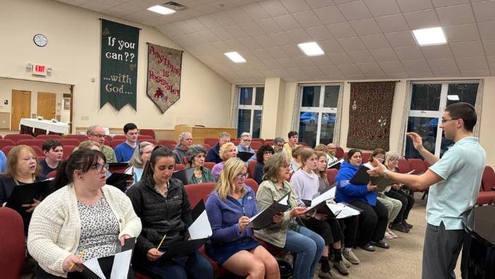 Pastor of Faith Chapel in Cranston leading a new choir. Here's why.