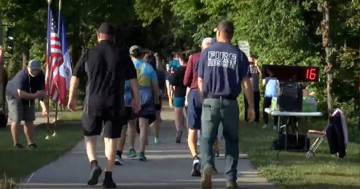 Iowans take part in Hope & Honor Run in Cedar Falls to remember 9/11 victims