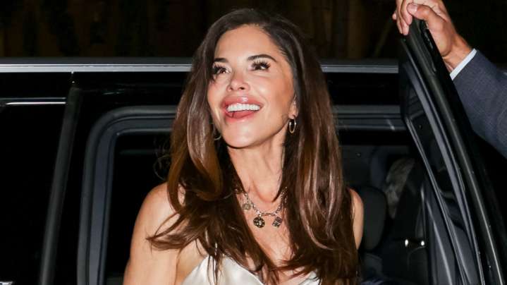 Lauren Sánchez Bezos' Lip Filler Looks Ready To Burst In Pouty New Photo