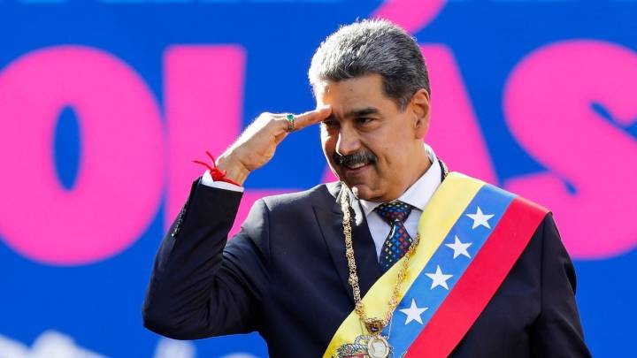 Maduro promete defender la soberanía de Venezuela mientras aumentan las tensiones con EU