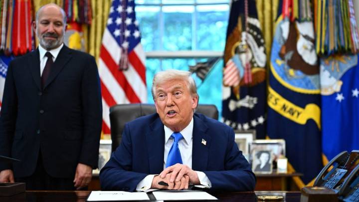 'Doesn't Make Any Sense': Trump Aide On H-1B Visa Lottery, Signals 'Significant' Changes Before 2026