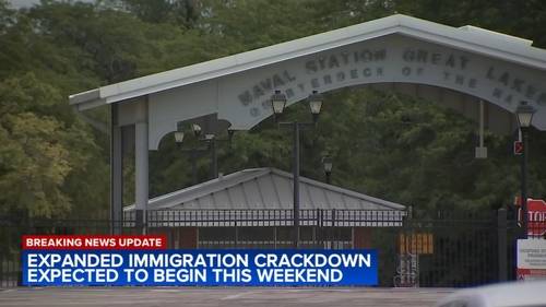 Chicago immigration enforcement: Illinois protesters demonstrate ahead of expected surge in ICE operations this weekend