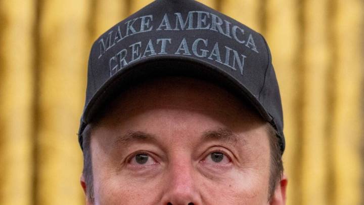 What’s Driving the Turnover at Musk’s AI Startup?