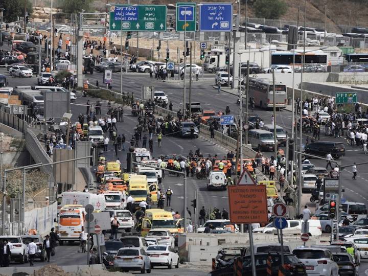 Shooting attack at Jerusalem bus stop kills at least 5