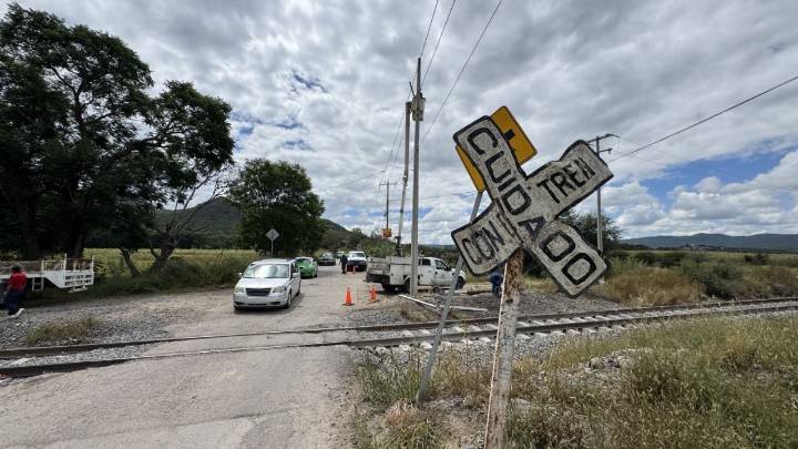 Confirman muerte de sexta víctima tras accidente de tren en Comonfort; hay al menos 20 lesionados