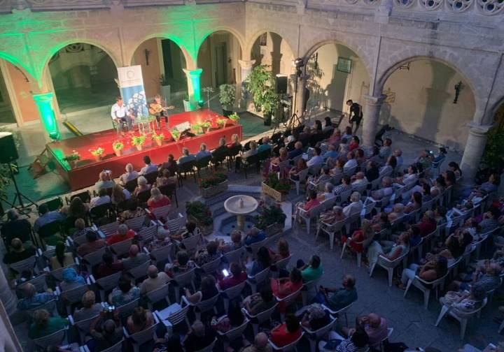 El Castillo de Luna acoge este fin de semana el X Concurso de Fandangos en honor a Miguel Moyares