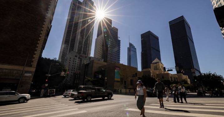 Heat advisory in effect for much of Southern California on Labor Day as triple