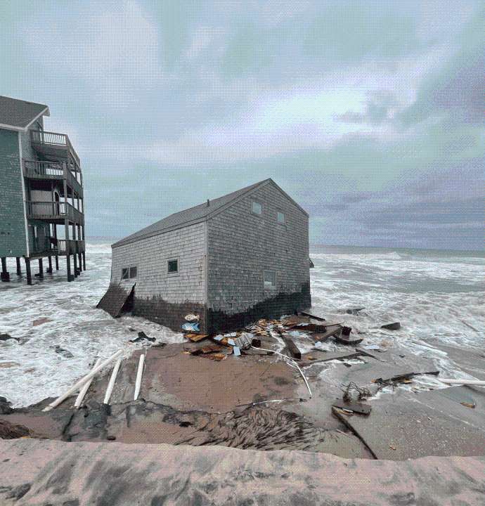 12th home collapses on Cape Hatteras National Seashore in 5 years