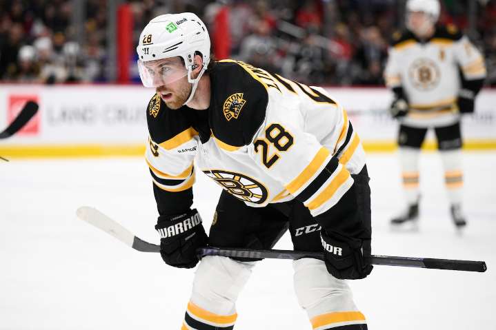 Bruins' Elias and Hampus Lindholm seeking redemption after lost season