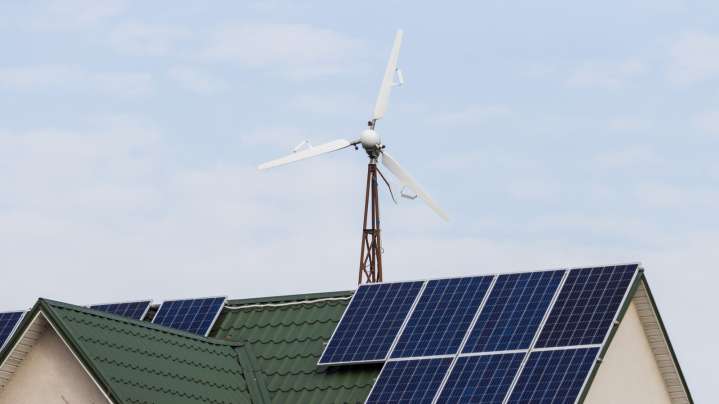 Wind Power Vs Solar Energy: Which Energy Source Is More Efficient For Homeowners?