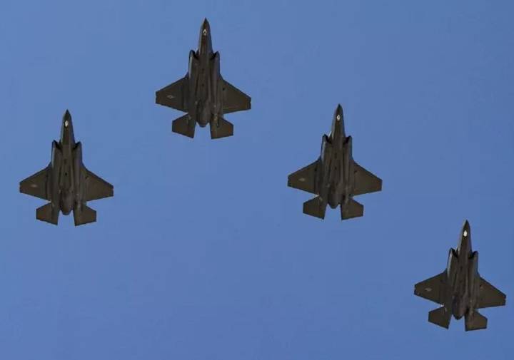 Reuters: EE.UU. reforzó despliegue militar en el Caribe con 10 aviones F
