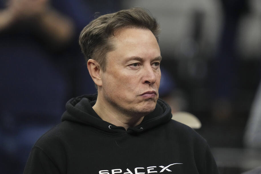Sad! Elon Musk may lose title as world's richest boy