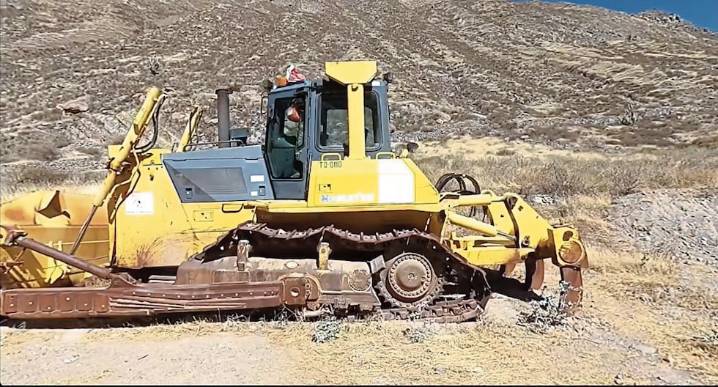 Hallan 19 maquinarias del Gobierno Regional de Arequipa en abandono